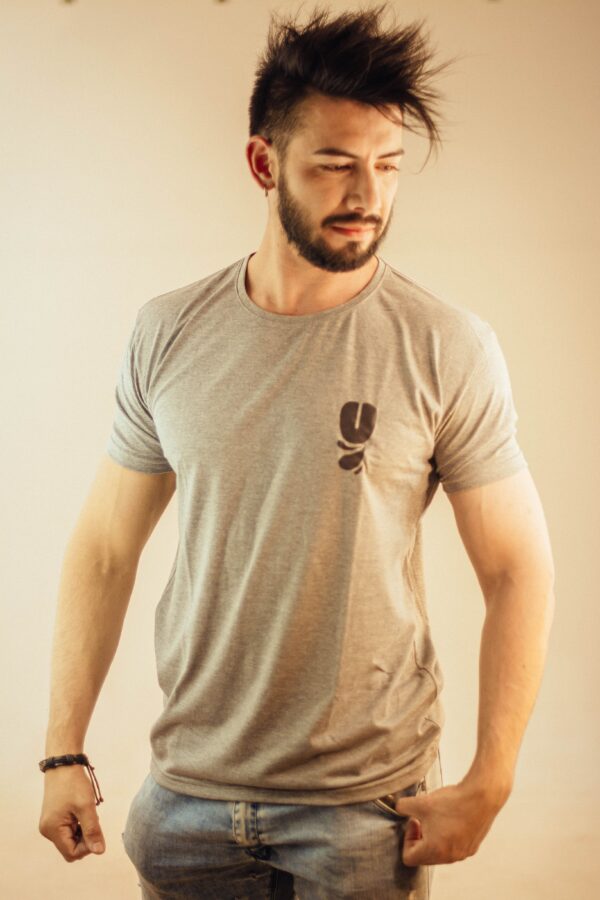 Remera básica gris 01 - Imagen 3